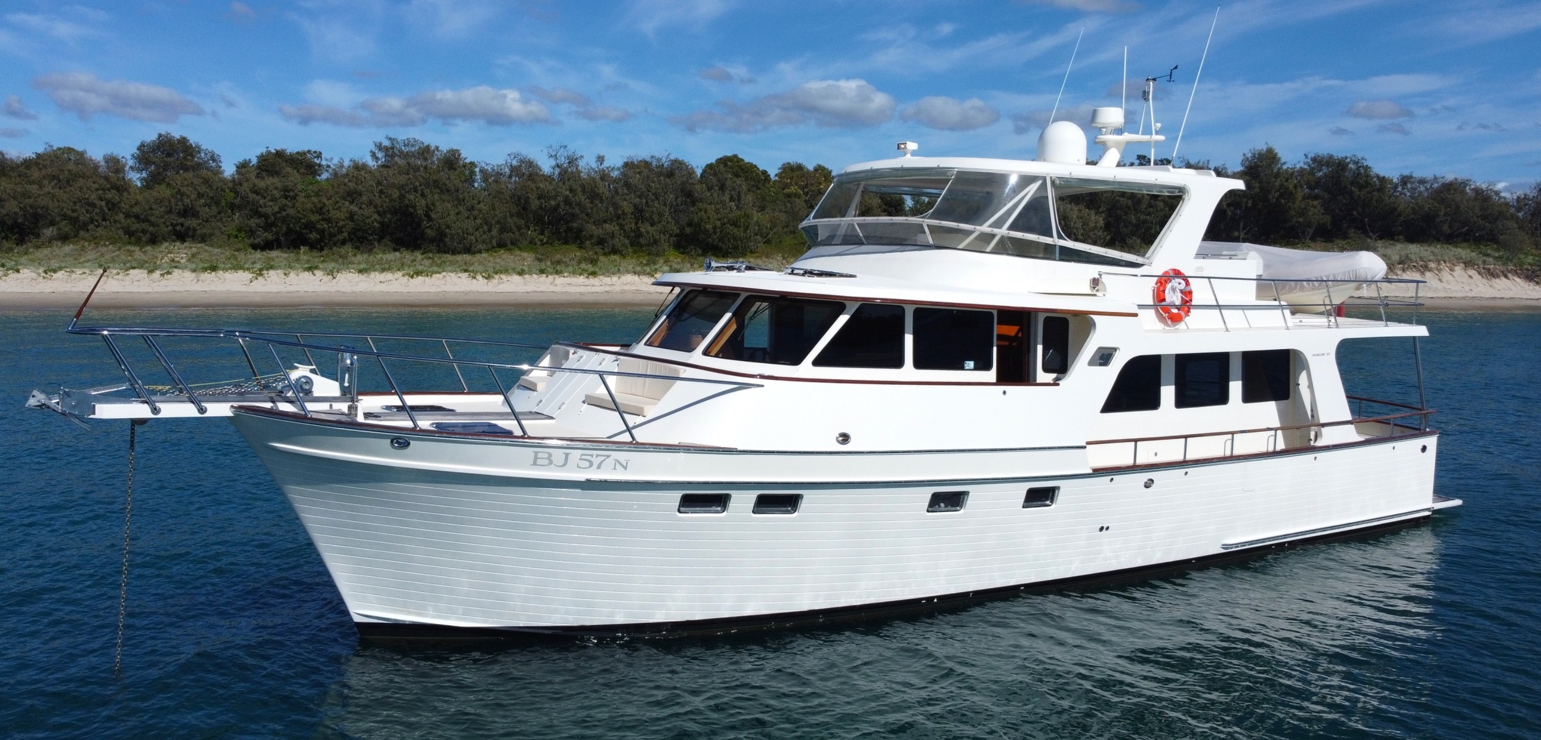 Marlow Explorer Yacht Gold Coast